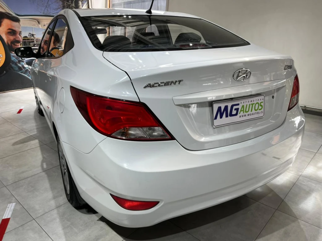 imagen 0 de vehiculo con id 2242